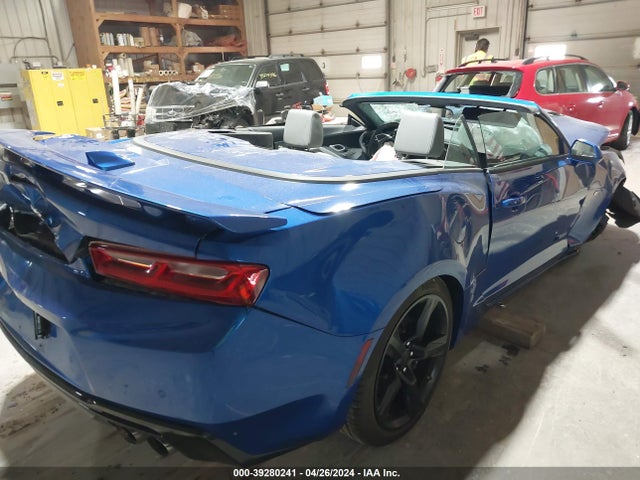 Chevrolet CAMARO 2SS 2018 1G1FH3D78J0182178 Image 21