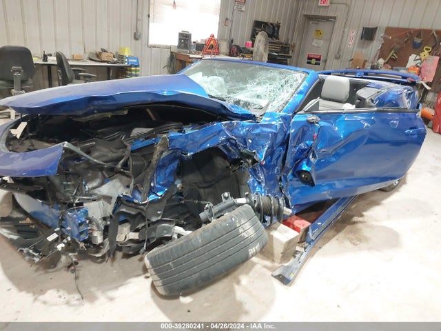 Chevrolet CAMARO 2SS 2018 1G1FH3D78J0182178 Image 2