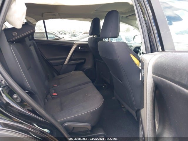 Toyota Rav4 Xle 2018 2T3WFREVXJW461592 Image 8