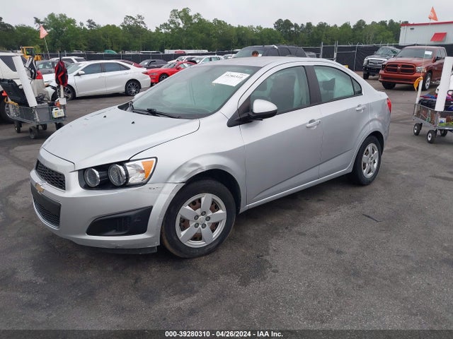 Chevrolet Sonic Ls Auto 2015 1G1JA5SH5F4164517 Image 2