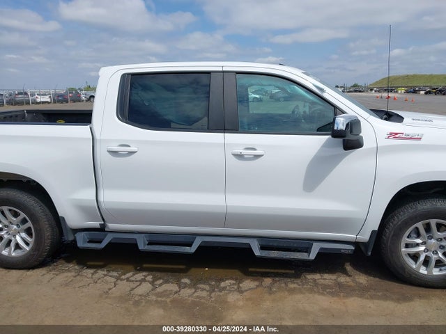 Chevrolet Silverado 2021 1GCUYDET6MZ377518 Image 26