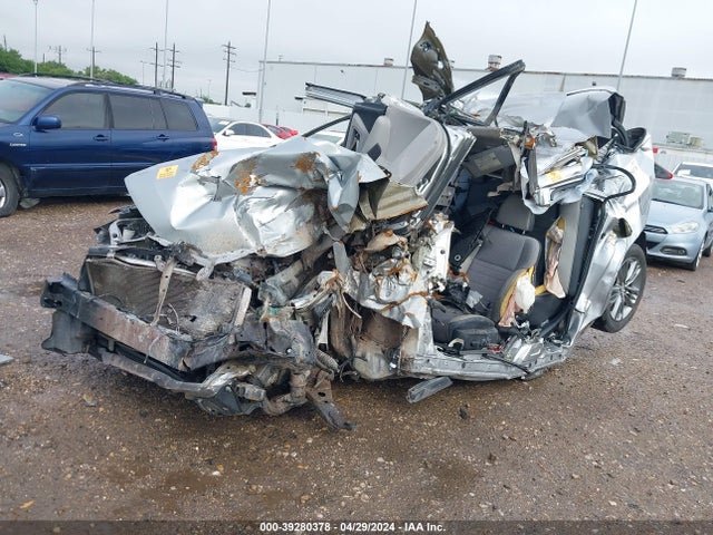 Toyota CAMRY SE 2017 4T1BF1FK6HU333468 Image 2