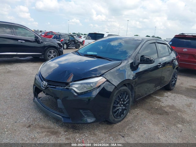 Toyota COROLLA LE 2015 5YFBURHE6FP302876 Image 2