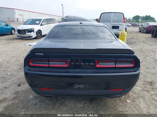 Dodge Challenger Sxt 2018 2C3CDZAG3JH178133 Image 17