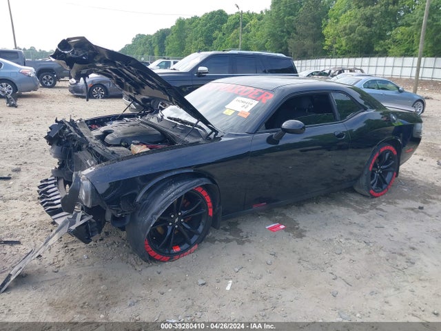 Dodge Challenger Sxt 2018 2C3CDZAG3JH178133 Image 2
