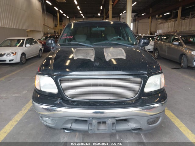 Продаж на аукціоні авто 2002 Ford F-150 Lariat/xlt, vin: 1FTRW08L02KB73187, номер лоту: 39280438