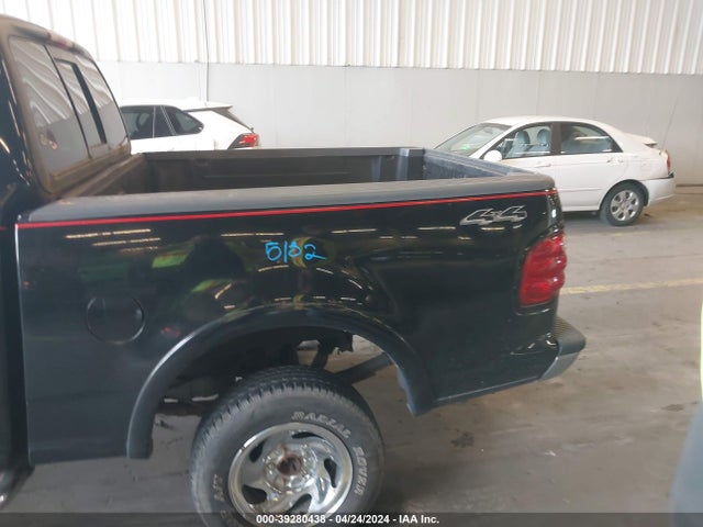 Продаж на аукціоні авто 2002 Ford F-150 Lariat/xlt, vin: 1FTRW08L02KB73187, номер лоту: 39280438