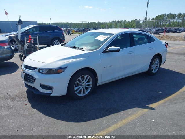 Chevrolet MALIBU LT 2018 1G1ZD5ST0JF270515 Image 2