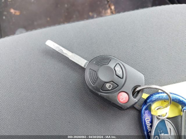1FMCU0G79GUA59034 Ford ESCAPE SE