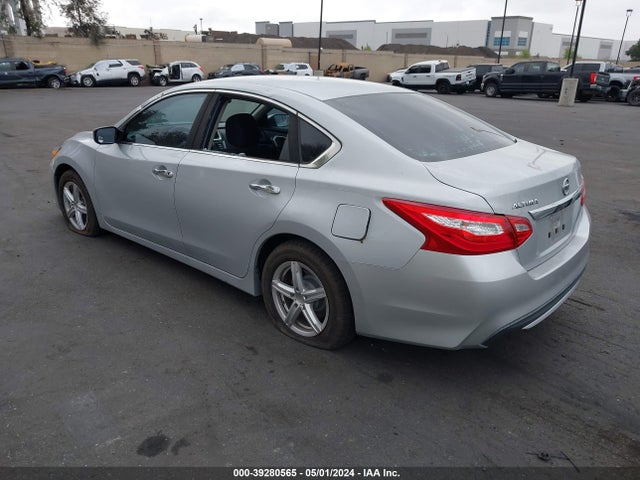 Nissan Altima 2.5 S 2016 1N4AL3AP4GN352087 Image 3