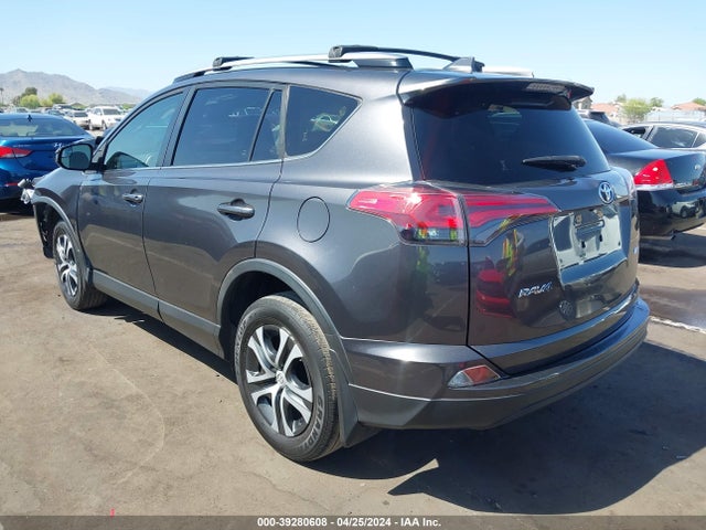Toyota RAV4 LE 2018 JTMZFREV2JJ181807 Image 3