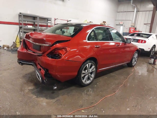 W1KWF8EB4LR598214 Mercedes-Benz C 300 4matic