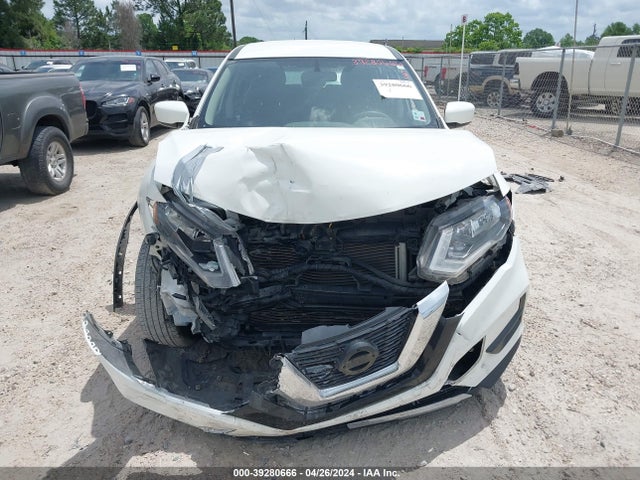 Nissan ROGUE S 2017 JN8AT2MTXHW134345 Image 12