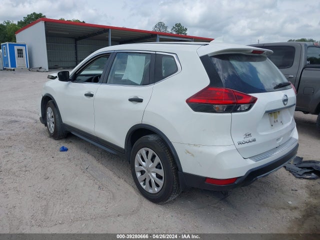 Nissan ROGUE S 2017 JN8AT2MTXHW134345 Image 3