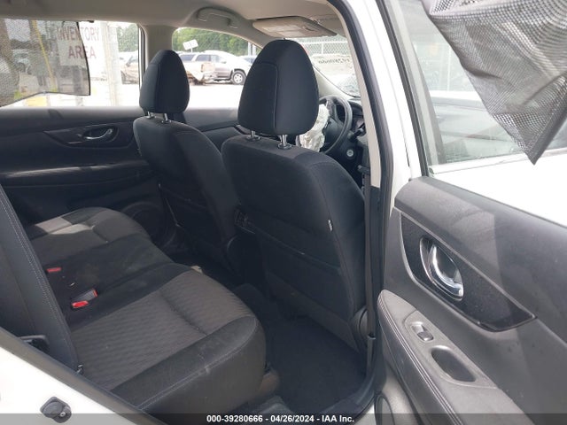 Nissan ROGUE S 2017 JN8AT2MTXHW134345 Image 8