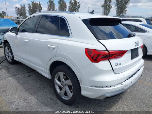 WA1AECF32K1077503 Audi Q3 2.0t Premium