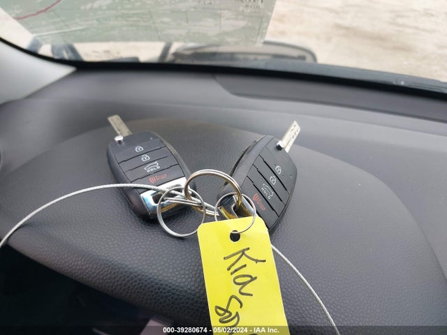 KIA SOUL + 2018 KNDJP3A51J7607657 Image 11