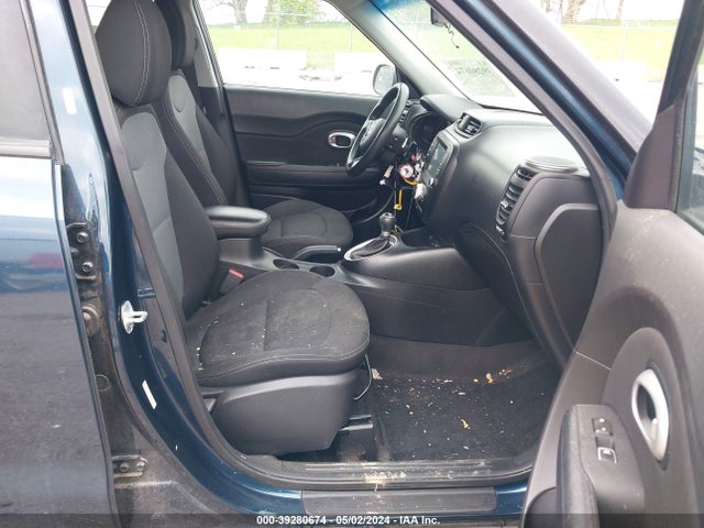 KIA SOUL + 2018 KNDJP3A51J7607657 Image 5