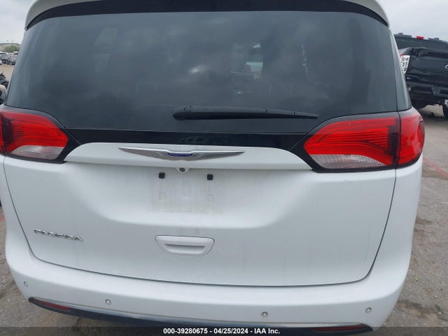 Chrysler Pacifica Touring L 2019 2C4RC1BG7KR561464 Image 16