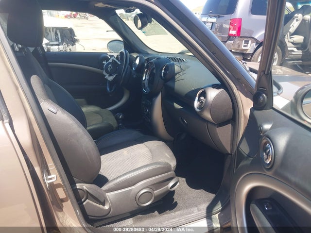 2013 MINI COUNTRYMAN WMWZB3C51DWM09134 Photo 4