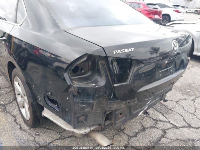 1VWAT7A30FC104540 Volkswagen Passat 1.8t Limited Edition