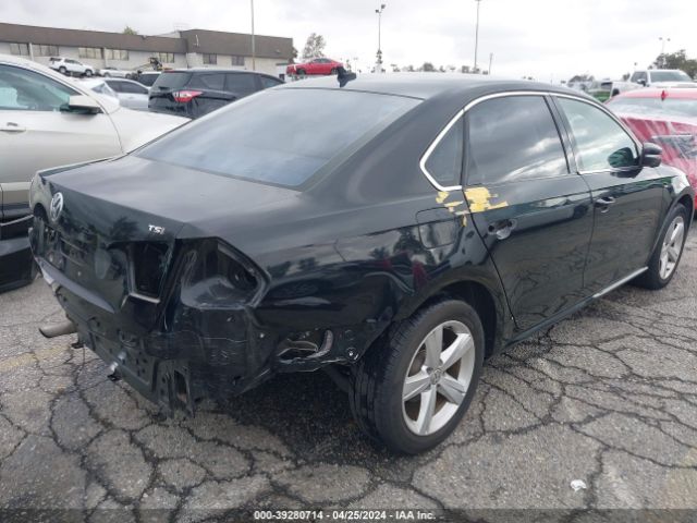 1VWAT7A30FC104540 Volkswagen Passat 1.8t Limited Edition