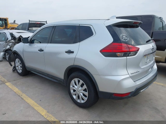 Nissan ROGUE S 2017 KNMAT2MV6HP527055 Image 3