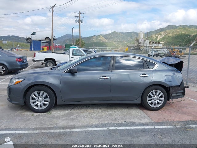 Nissan Altima 2.5 S 2018 1N4AL3AP4JC146769 Image 15