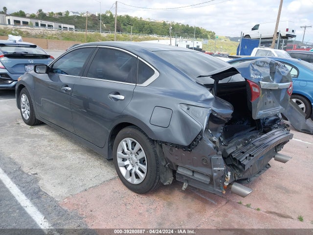 Nissan Altima 2.5 S 2018 1N4AL3AP4JC146769 Image 3