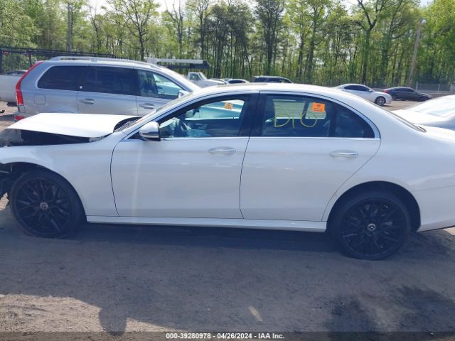 WDDZF6GB2JA477563 Mercedes-Benz E 400 4matic