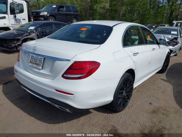WDDZF6GB2JA477563 Mercedes-Benz E 400 4matic