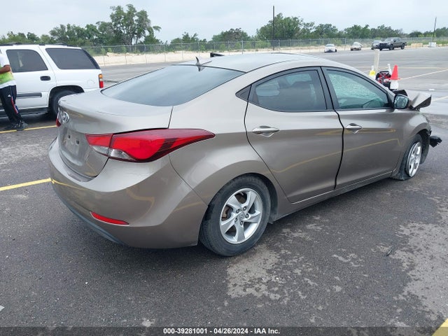 Hyundai ELANTRA SE 2015 5NPDH4AEXFH616764 Image 4