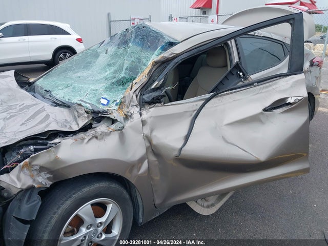 Hyundai ELANTRA SE 2015 5NPDH4AEXFH616764 Image 6
