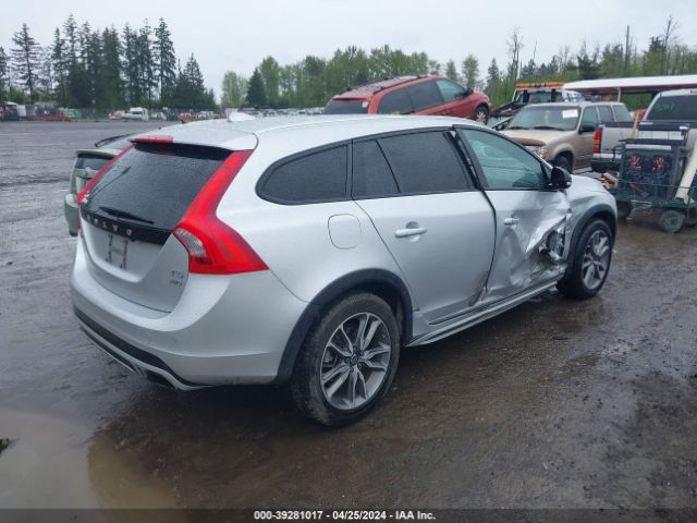 YV440MWK0J2052068 Volvo V60 Cross Country T5