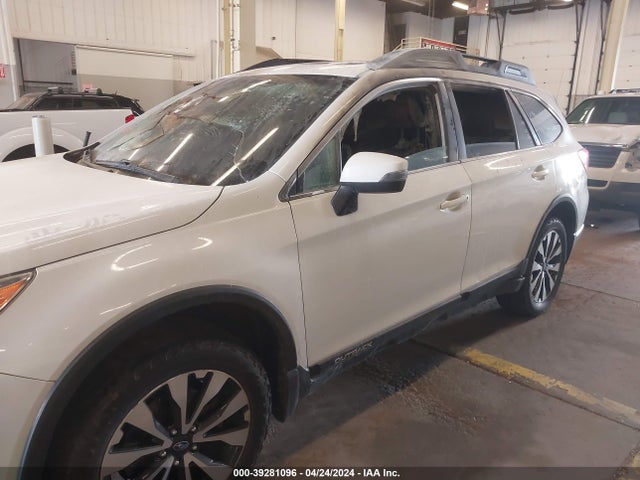 Subaru Outback 2.5i Limited 2015 4S4BSANC3F3349359 Image 14