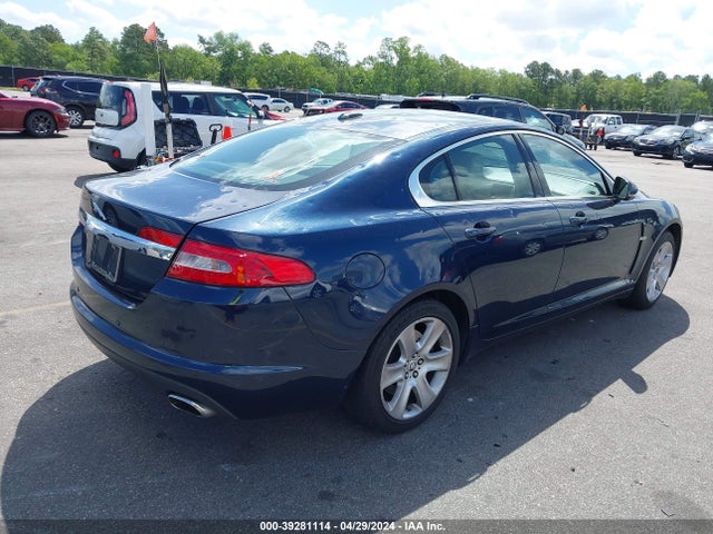 2010 JAGUAR XF SAJWA0FA4AHR59235 Photo 3