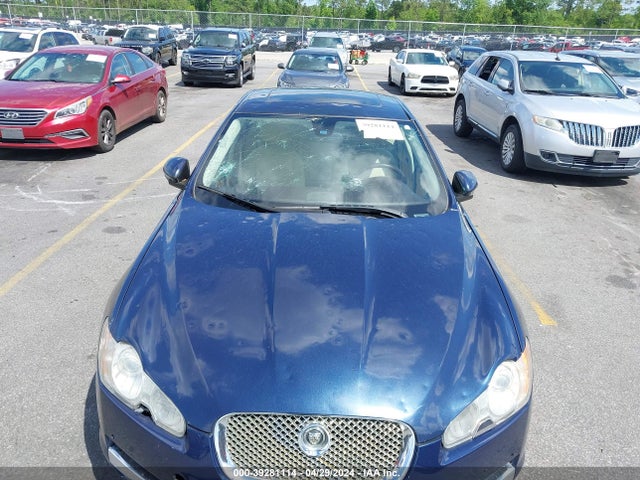 2010 JAGUAR XF SAJWA0FA4AHR59235 Photo 5