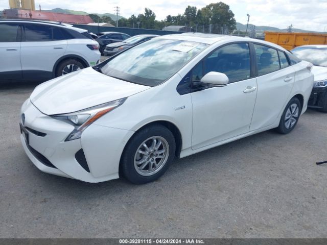 JTDKARFUXH3041444 Toyota Prius Four