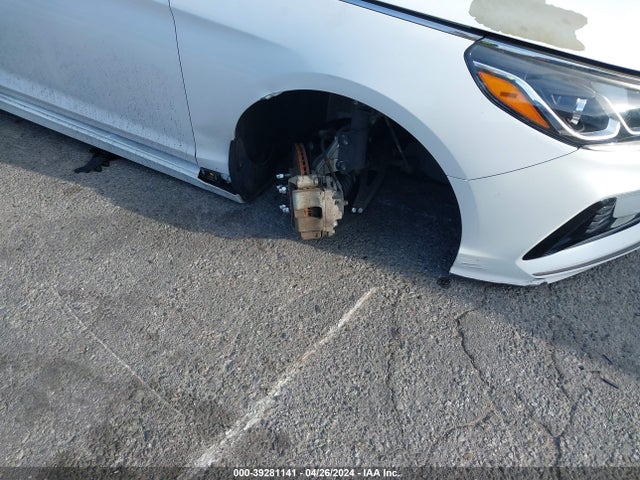 Hyundai SONATA SEL 2018 5NPE34AFXJH602285 Image 6