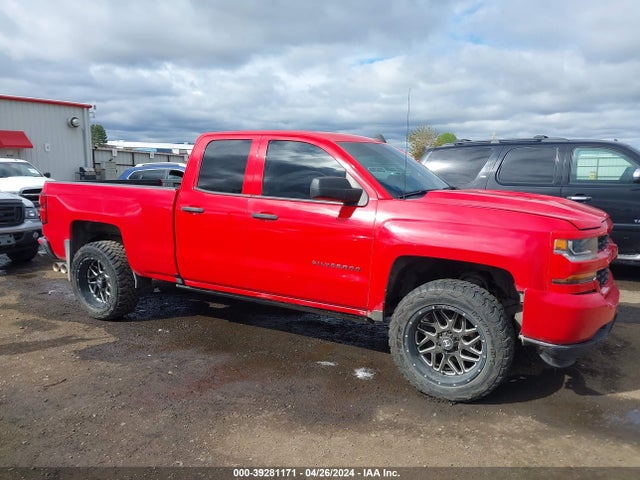 Chevrolet Silverado 1500 Custom 2018 1GCVKPEC0JZ204418 Image 13