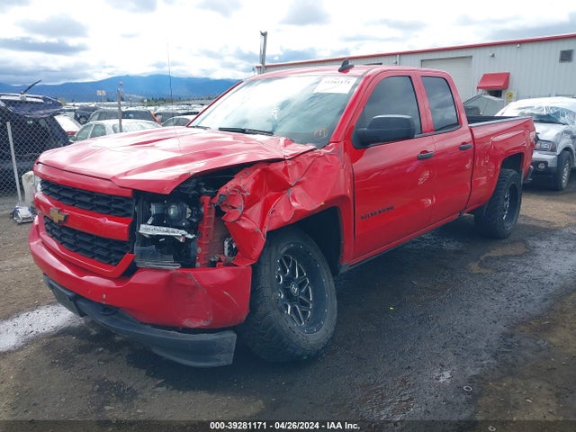 Chevrolet Silverado 1500 Custom 2018 1GCVKPEC0JZ204418 Image 2