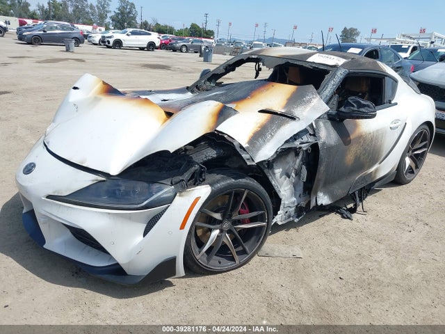 Toyota Gr Supra 3.0 Premium 2021 WZ1DB0C06MW039137 Image 2