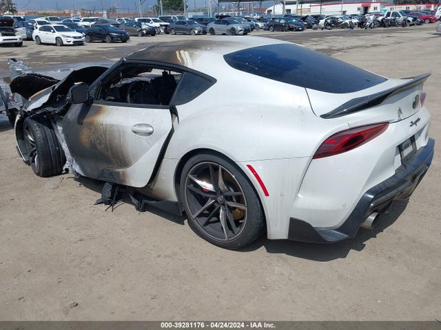 Toyota Gr Supra 3.0 Premium 2021 WZ1DB0C06MW039137 Image 3