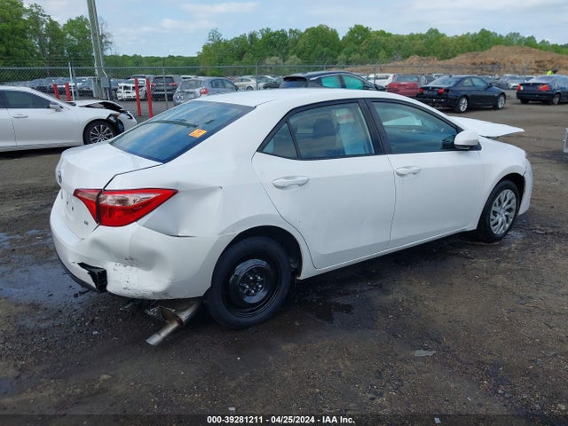 Toyota COROLLA LE 2017 2T1BURHE7HC944235 Image 4