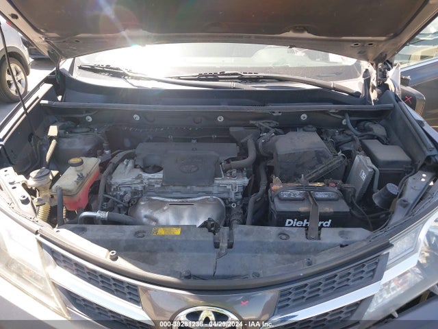 Toyota RAV4 LE 2015 2T3ZFREV6FW229026 Image 10