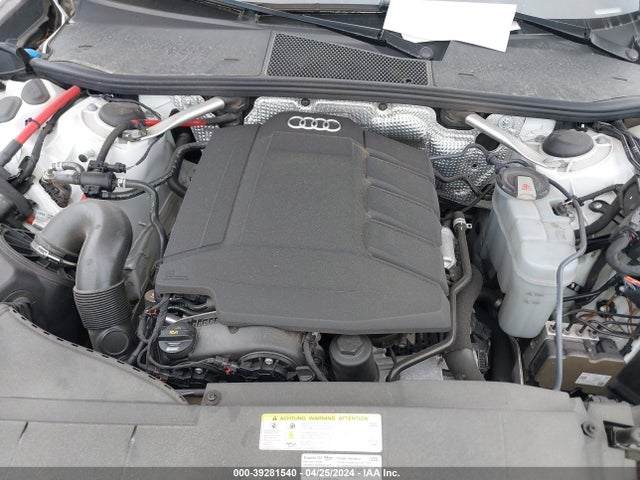 WAUD8AF2XKN116771 Audi A6 45 Premium