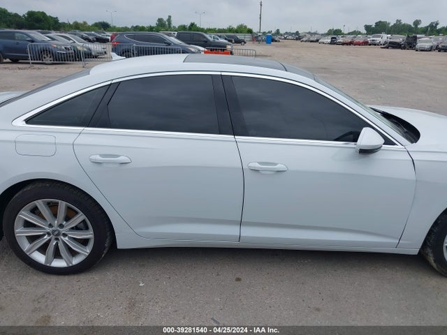 WAUD8AF2XKN116771 Audi A6 45 Premium