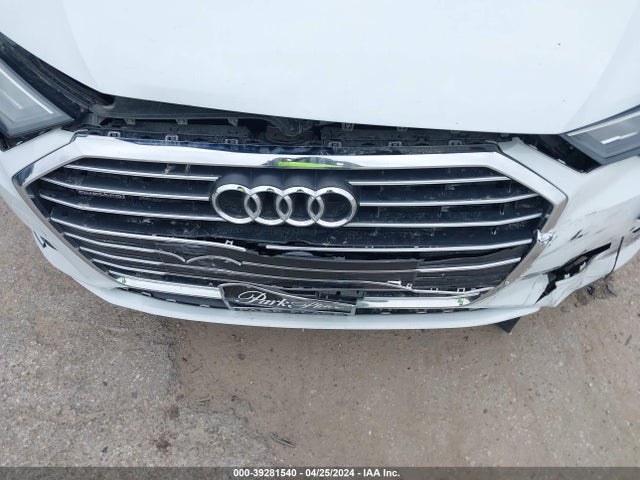 WAUD8AF2XKN116771 Audi A6 45 Premium