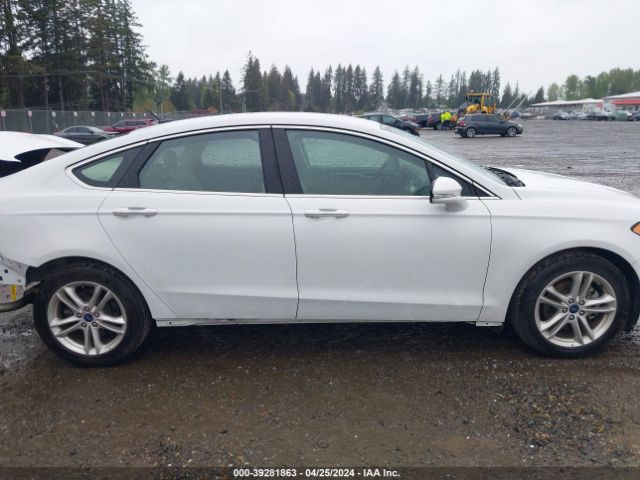 3FA6P0HD5JR156636 Ford FUSION SE