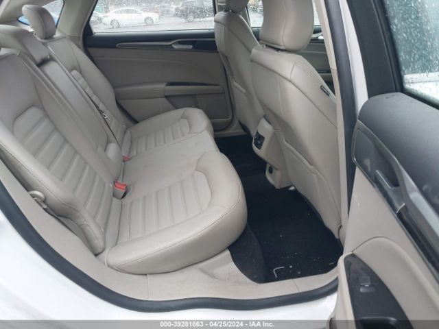 3FA6P0HD5JR156636 Ford FUSION SE